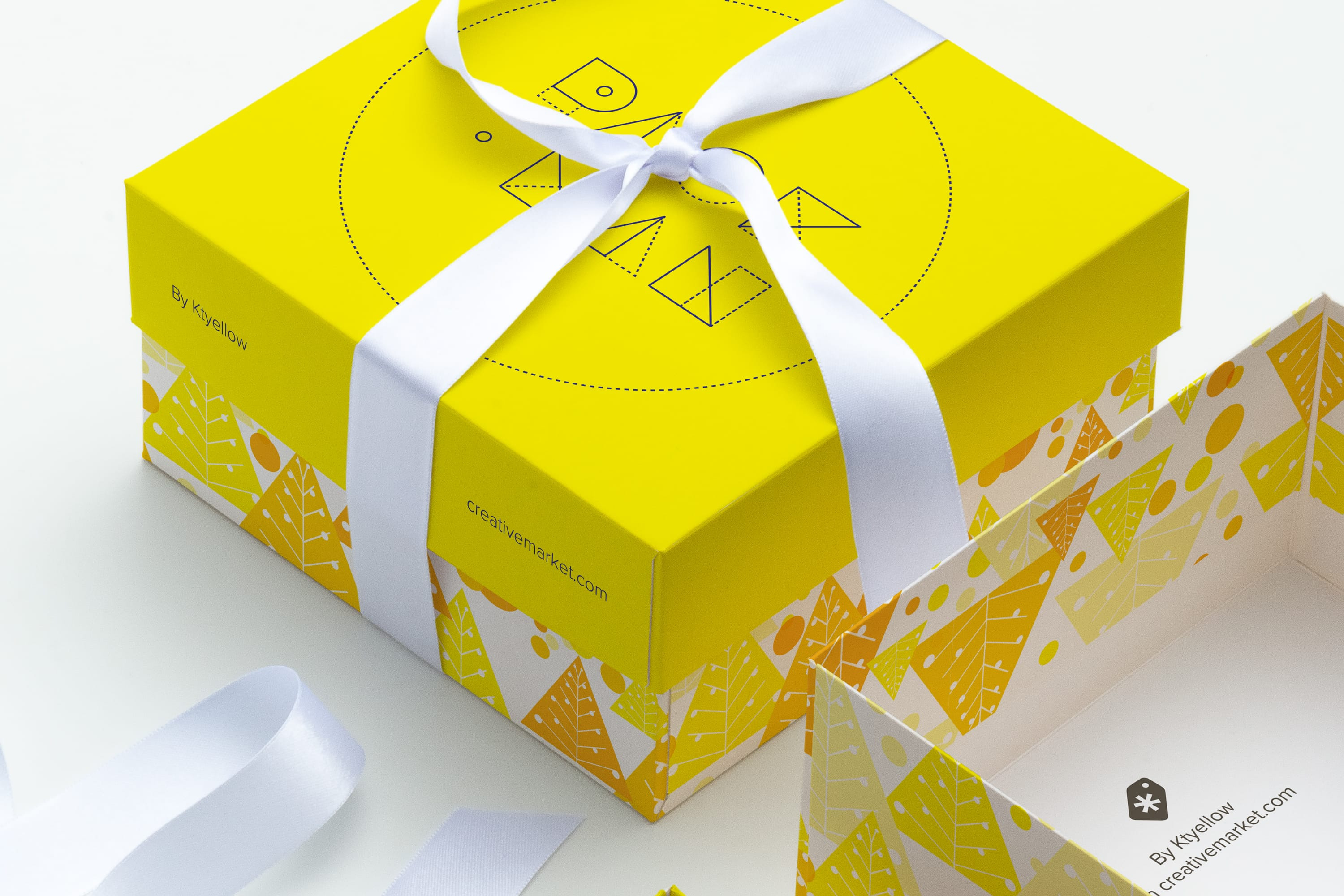 Download Big Gift Box Mockup 02 ~ Product Mockups ~ Creative Market