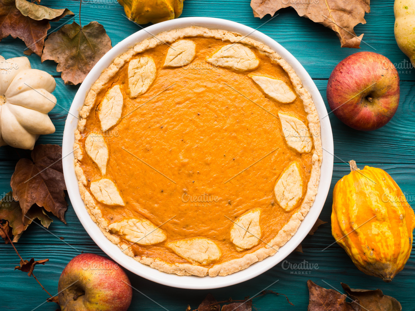 Green autumn background with pumpkin pie ~ Food & Drink Photos ...