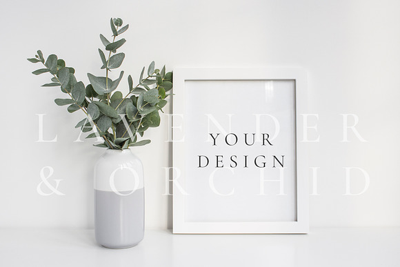 Download 8x10 frame with eucalyptus
