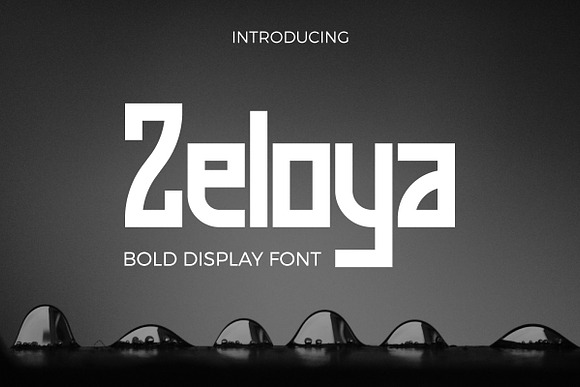 Zeloya Display Font