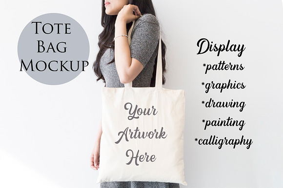 Download Tote Bag mockup - Woman carrying bag